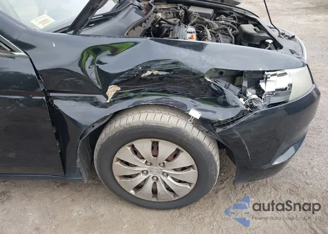 2008 Honda Accord 2.4 Lx z USA, uszkodzony, nr VIN 1HGCP26338A007649